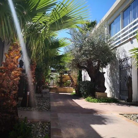 Gite, Fitness&billard Gratuit&spa Mas La Farelle Hébergement de vacances