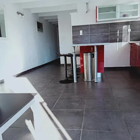 Gite, Fitness&billard Gratuit&spa Mas La Farelle Hébergement de vacances Nîmes