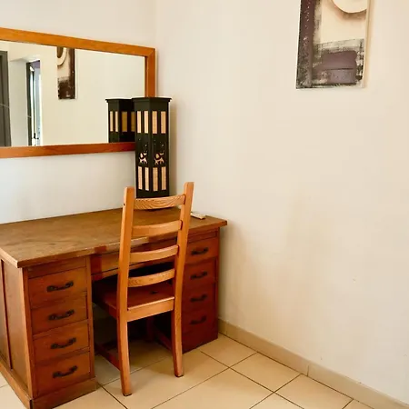 Vakantiehuis Mas La Farelle Gite, Fitness & Salle De Jeux Gratuite & En Supplement Nîmes