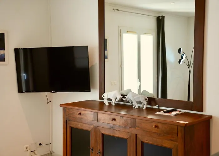 Mas La Farelle Gite, Fitness & Salle De Jeux Gratuite & En Supplement Σπίτι διακοπών Νιμ