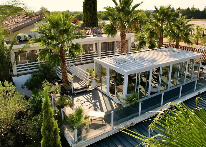 Mas La Farelle Gite, Fitness & Salle De Jeux Gratuite & En Supplement 別荘 ニーム