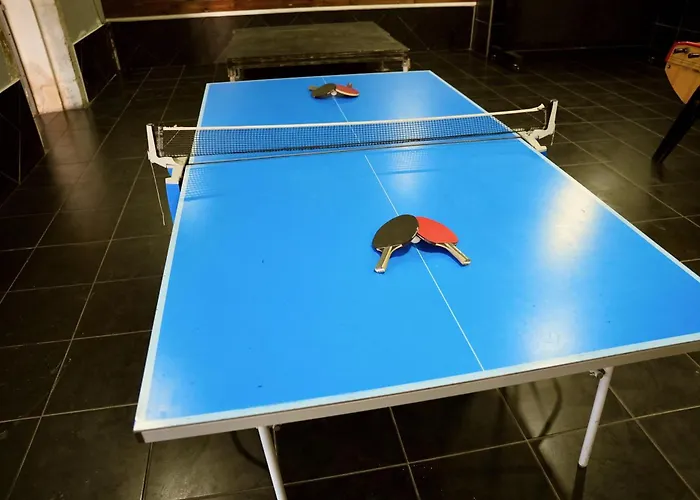 別荘 Mas La Farelle Gite, Fitness & Salle De Jeux Gratuite & En Supplement ニーム