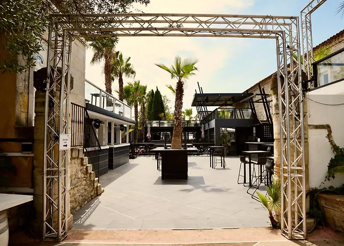 Mas La Farelle Gite, Fitness & Salle De Jeux Gratuite & En Supplement Nyaraló Nîmes